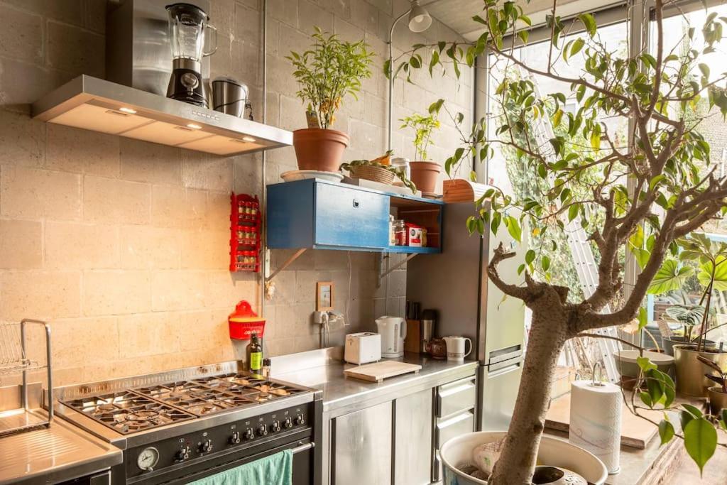 ヘント Mari'S: Multifunctional Shelter With Big Gardenヴィラ エクステリア 写真