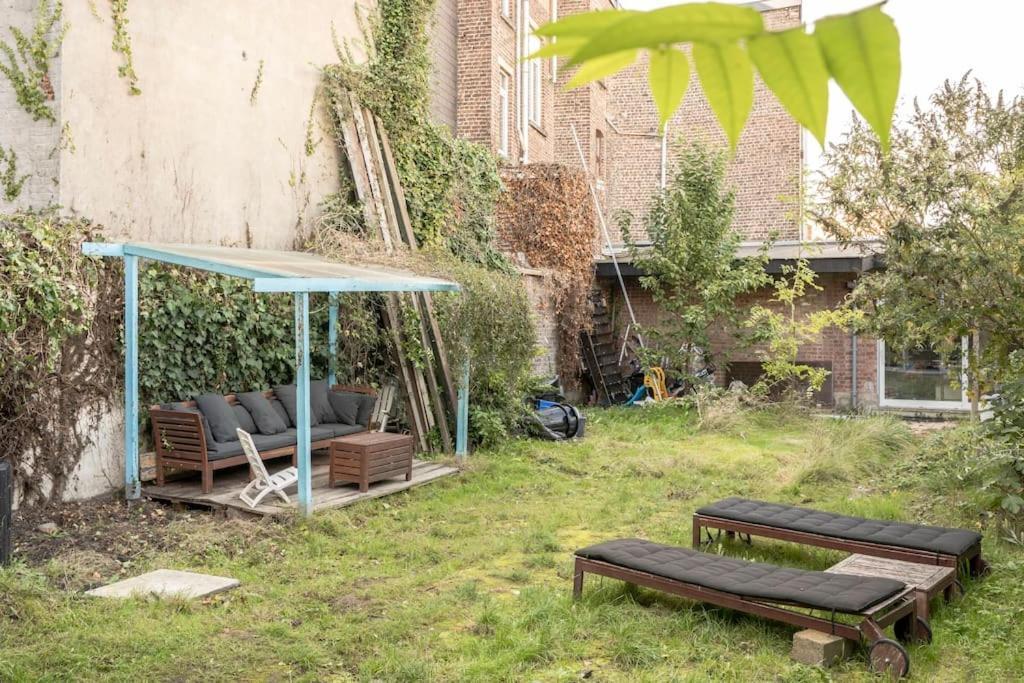 ヘント Mari'S: Multifunctional Shelter With Big Gardenヴィラ エクステリア 写真